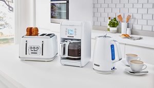 Morphy Richards Verve Kettle's matching toaster and coffee machine.