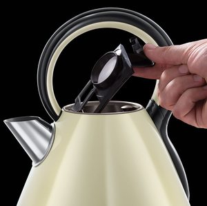 Russell Hobbs 21888 Legacy Quiet Boil Electric Kettle's internal water filter.