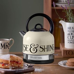 Russell Hobbs 23907 Emma Bridgewater Toast And Marmalade Kettle in a kitchen.