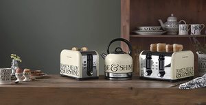 Russell Hobbs 23907 Emma Bridgewater Toast And Marmalade Kettle with two matching toasters.