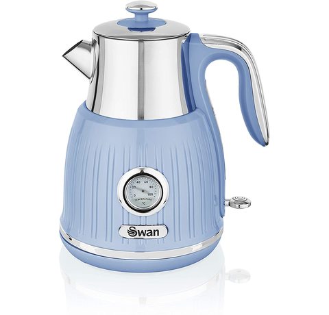 Main view of the Swan Retro Kettle.