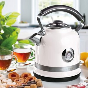 Ariete Moderna Kettle on display in a kitchen.