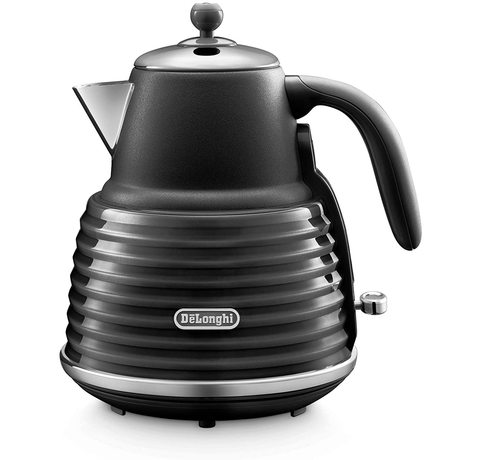 De'Longhi Scolpito Kettle Main view of the De'Longhi Scolpito Kettle.