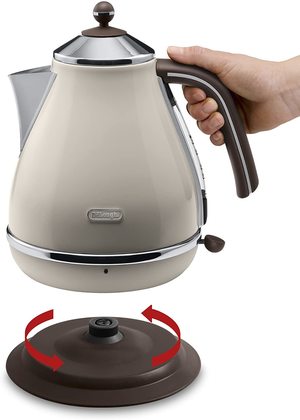 De'Longhi Vintage Icona Kettle's base.