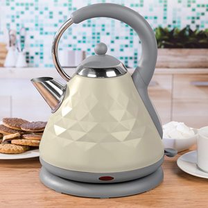 Salter Naturals Kettle on display in a kitchen.
