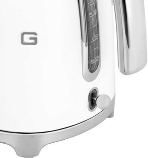 Smeg Retro Kettle's water gauge and on/off switch.